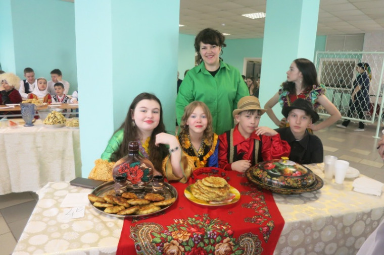 А это было вкусно: Фестиваль национальной кухни прошел в Талинской школе.